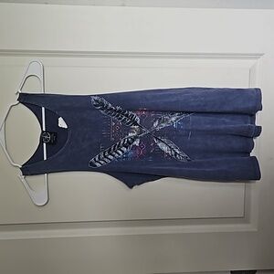 Feather Tank Size Small